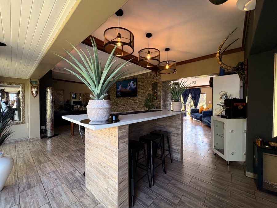 Commercial Property for Sale in Wilkoppies North West